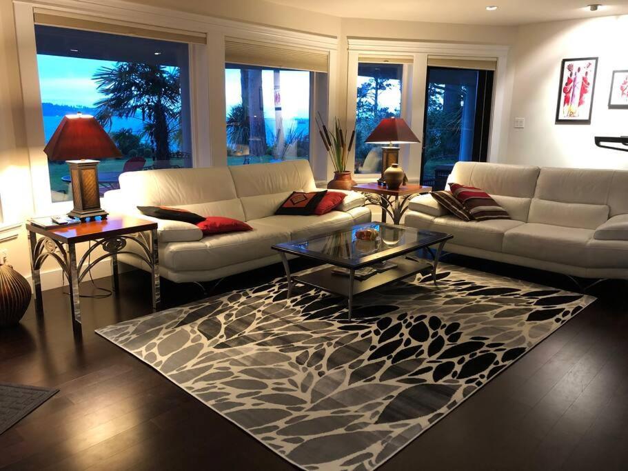 Saanichton Waterfront 2Br Suite With Superb Views Eksteriør billede